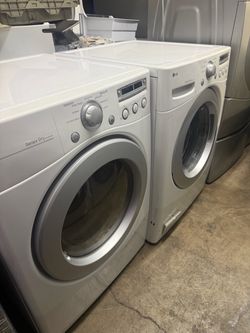 LG white front load set
