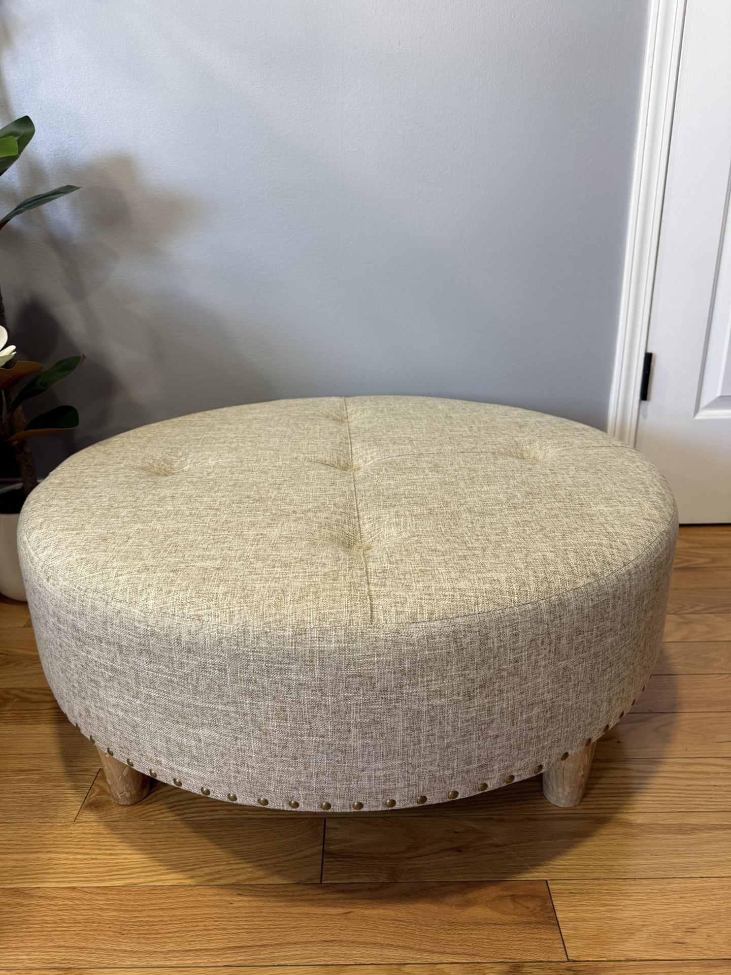 Baxton Studio Beige Round Ottoman - Like New!