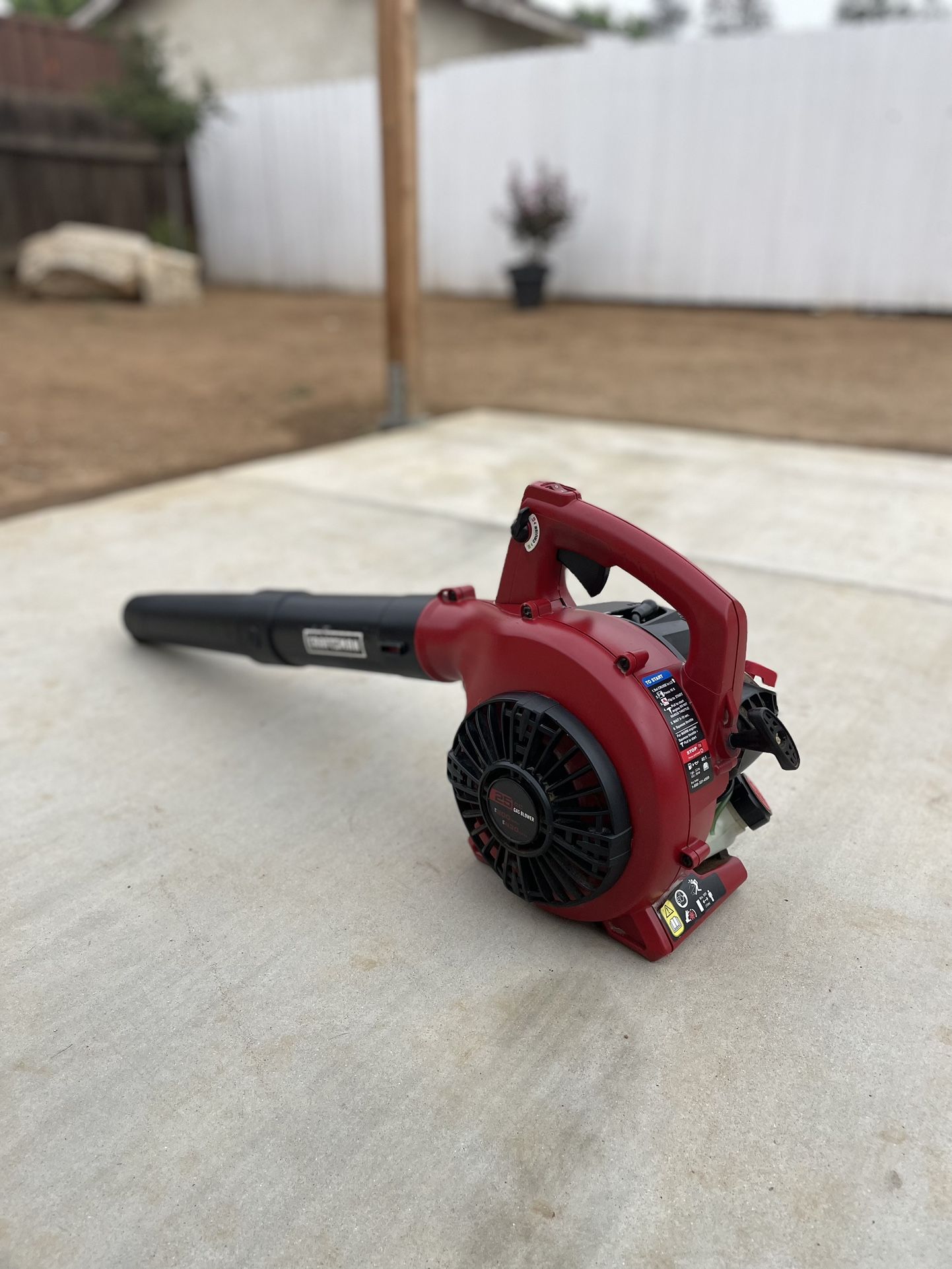 Craftsman gas blower not running needs some TLC $75 or best offer pick up only need gone asap moving need gone this week