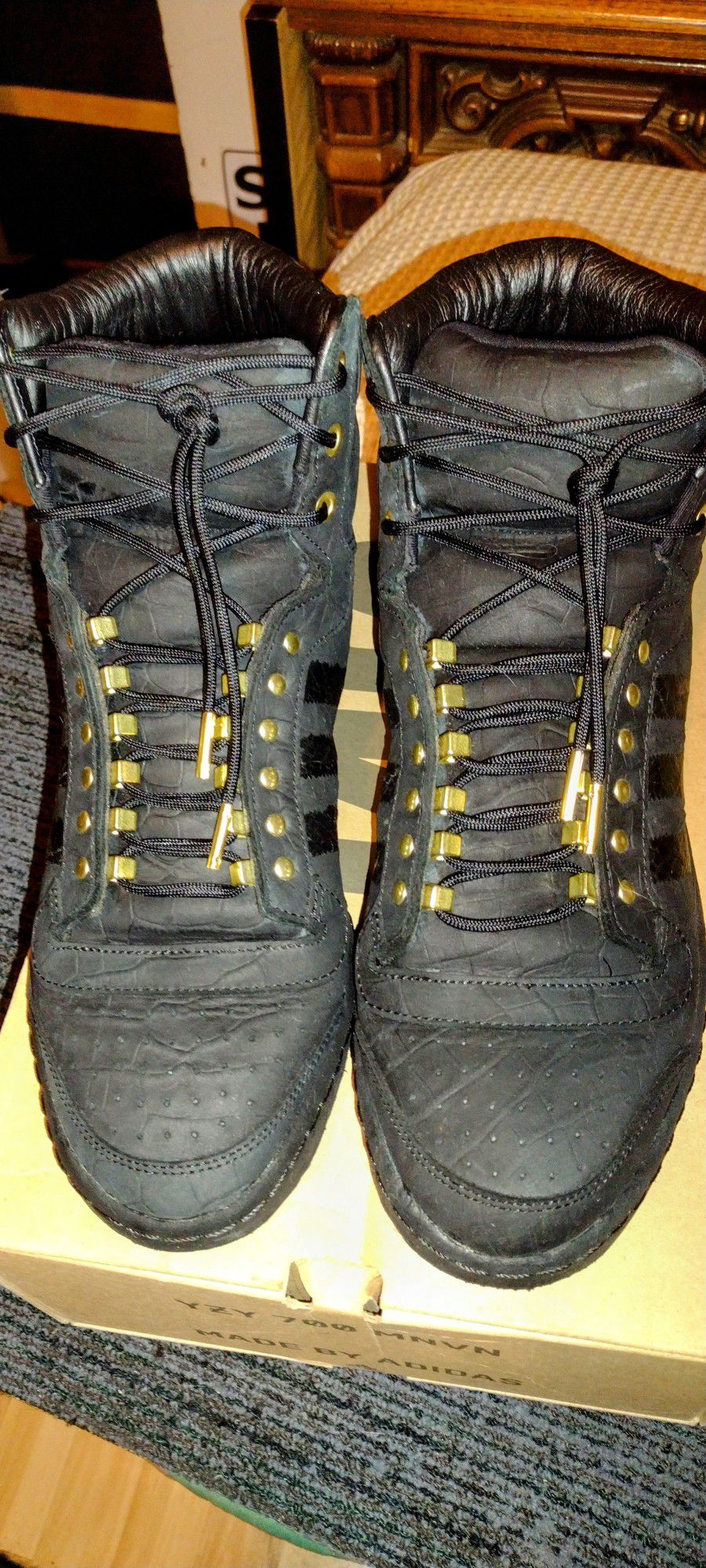 Adidas 2. Chains Black Sz. 11.5