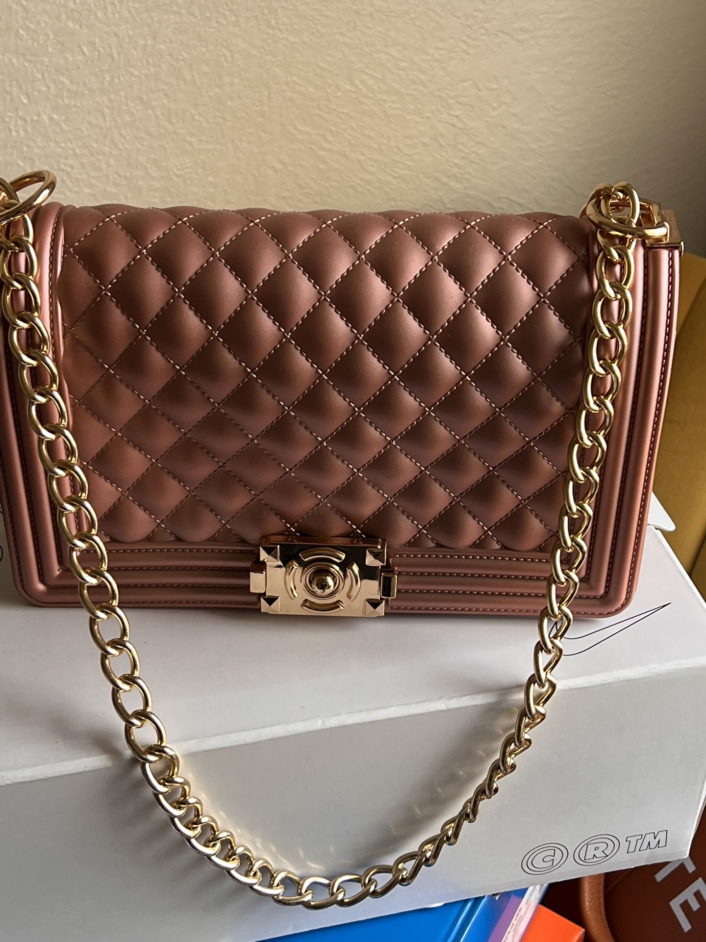 Ross Gold Hand Bag