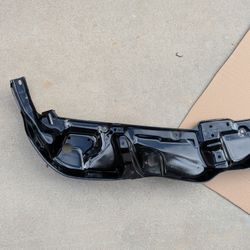 Mitsubishi Montero Front Bumper Metal Bracket