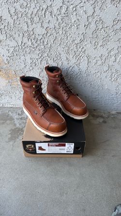 Red Wing Men’s Boots Size 10 Safety Toe