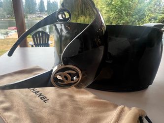 Chanel Vintage Shield sunglasses Y2K