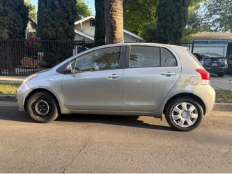 2011 Toyota Yaris