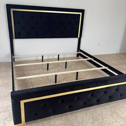 Black king size bed frame