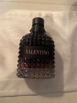 Valentino eu. De. Parfum. Intenso