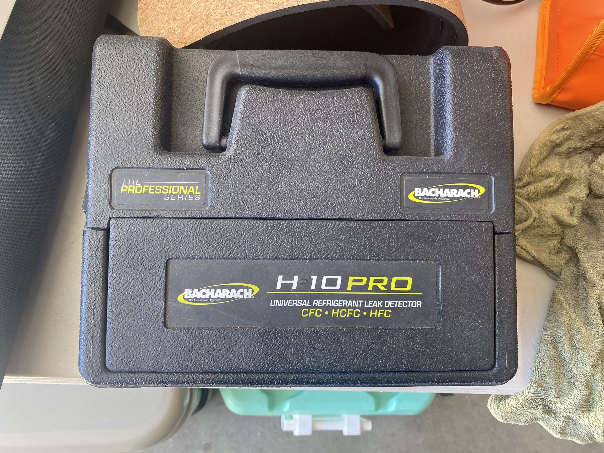 Bacharach H10 Pro Leak Detector