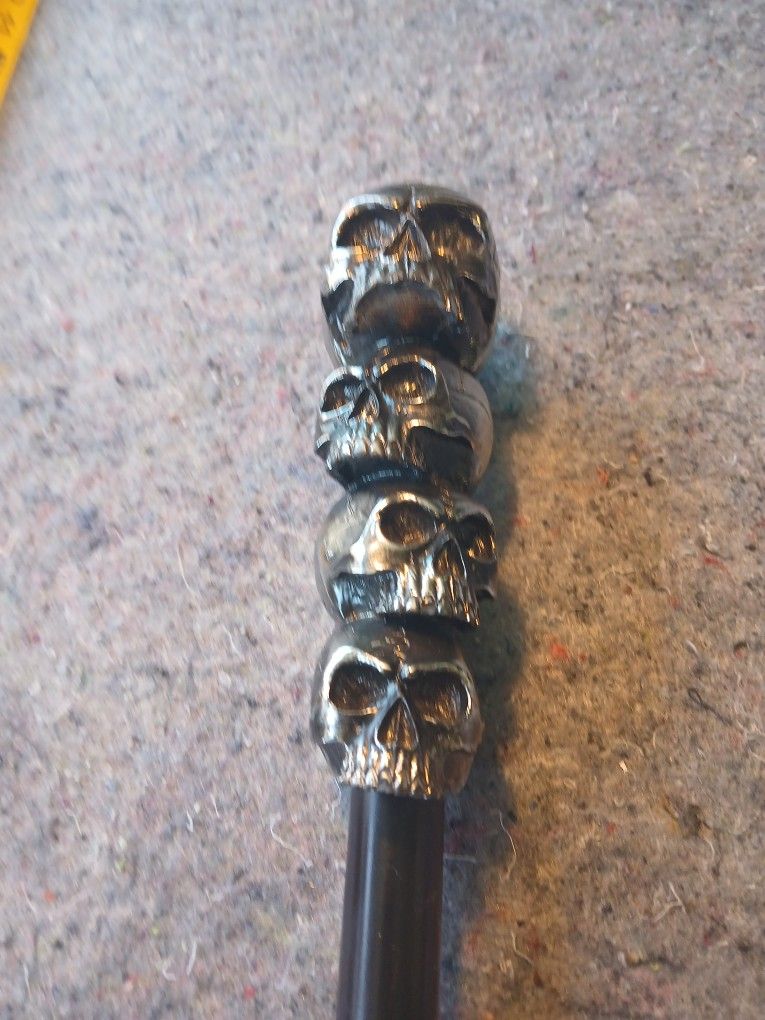 Walking Stick with Skulls - Gothic Accessory Fantasy Carnival Festival
This Walking Stick with Skulls is a unique and handmade accessory perfect for