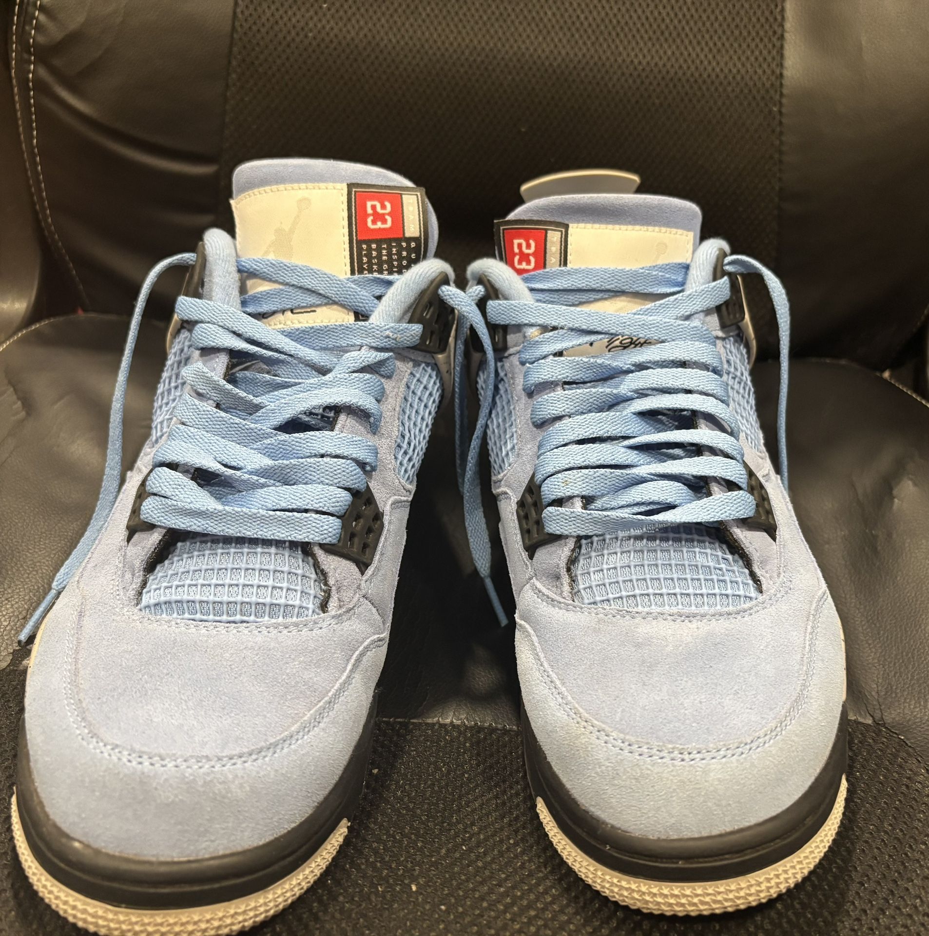 Air jordan 4 University Blue