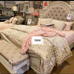 New/ Realyn Chipped White Queen Bed Frame Cama// King,full,twin Size Available/ Mattress Sold Separately,  Financing Options 