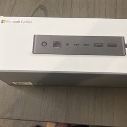 Microsoft Surface Dock 2