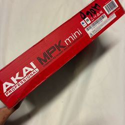 AKAI mpk mini