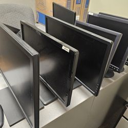 15 Computer Monitors