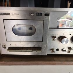 Cassette Player