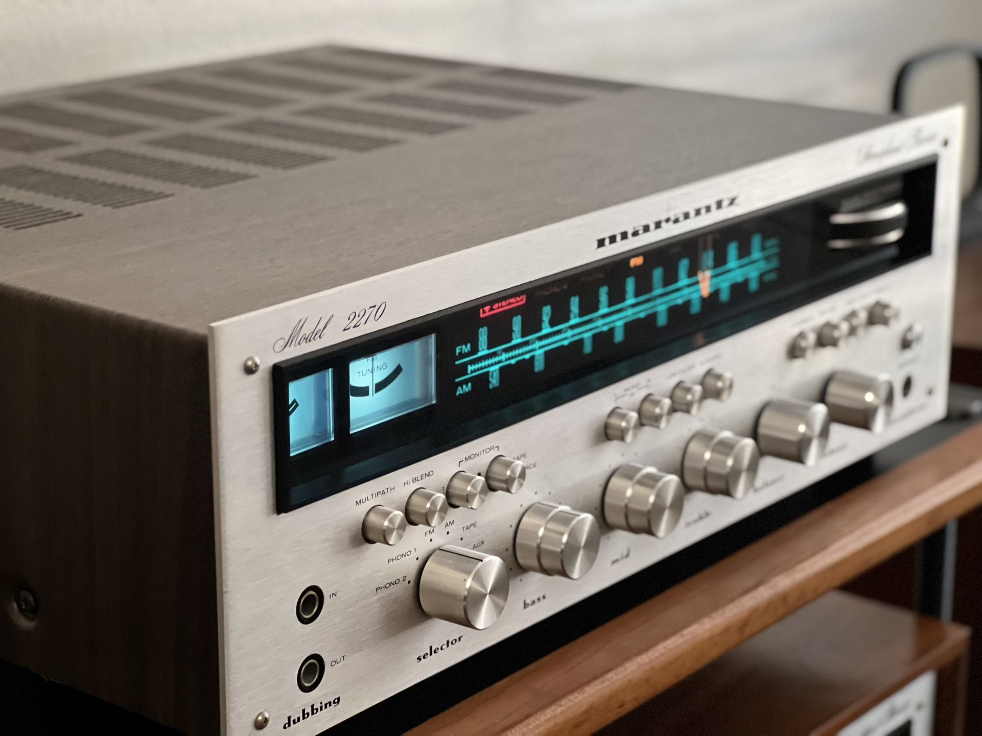 Vintage Marantz 2270 Receiver