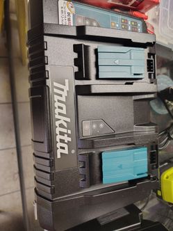 Makita dual fast charged