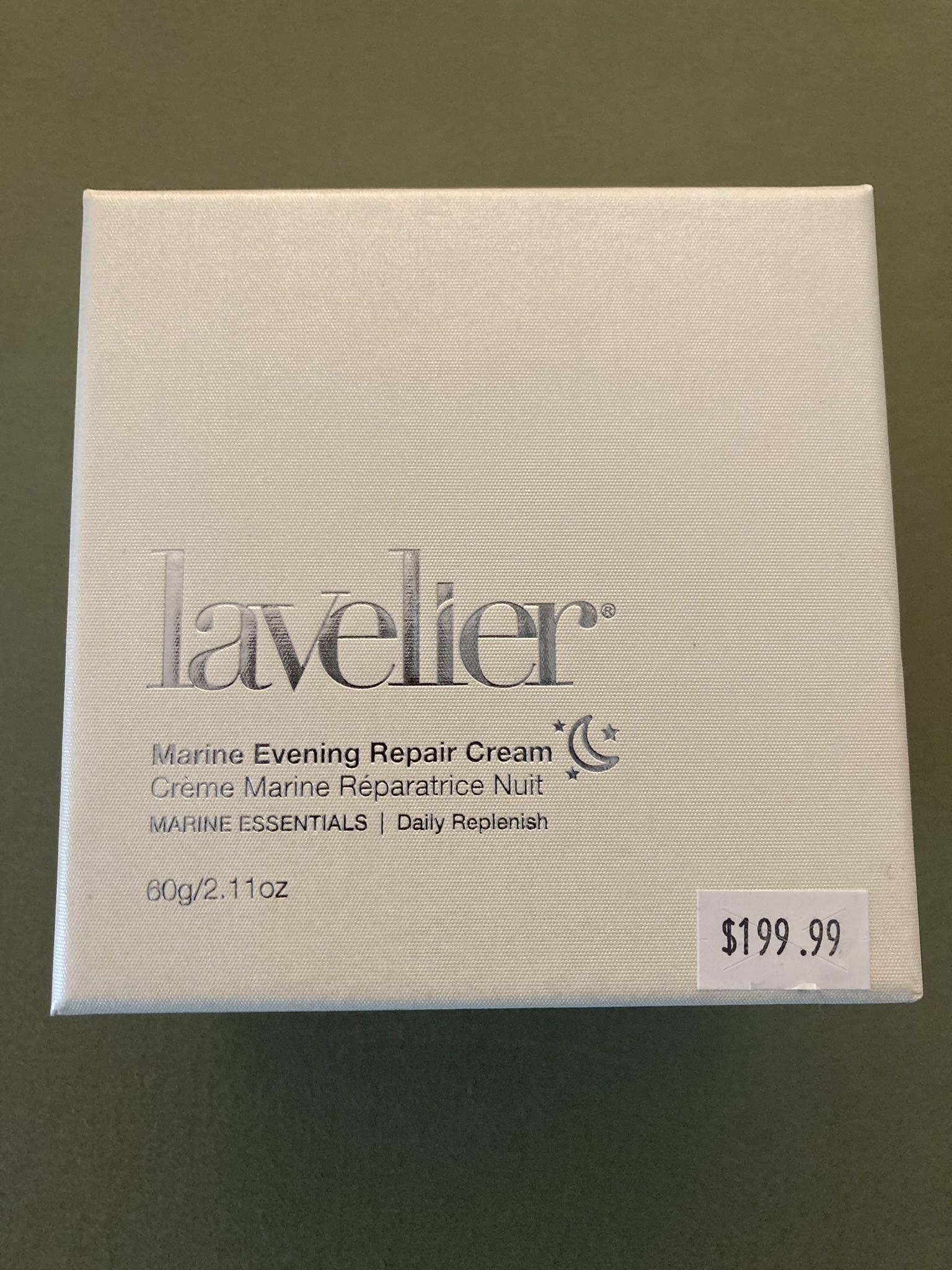 lavelier Beauty Product