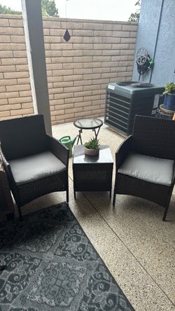 3-Piece Outdoor Wicker Patio Furniture Set