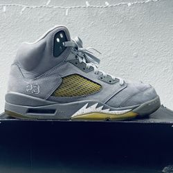 Jordan Retro 5 Wolf Grey 