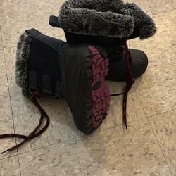 Snow Boots 