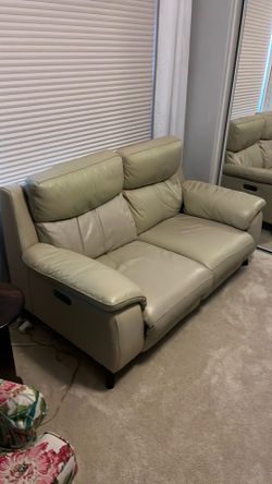 Reclining love seat.