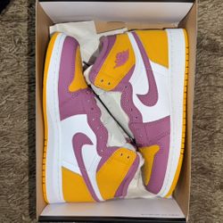 Jordan 1 Size 5.5y Brand New 