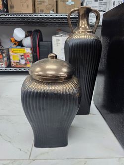 Black and Gold Decorative Ceramic Jar and Vase Set