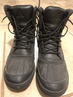 Nike ACG Boots Size 10.5