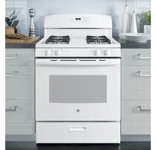 ESTUFA DE GAS GE 4.8 CU FREESTANDING