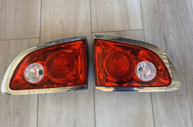 Rear Headlights Buick Enclave 2012