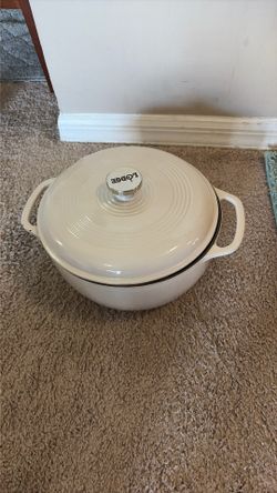 Lodge Enameled Cast Iron Dutch Oven –preowned Good Condition