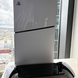PS5 Digital a Version (PICK UP TODAY)