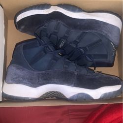 Jordan 11 Navy 