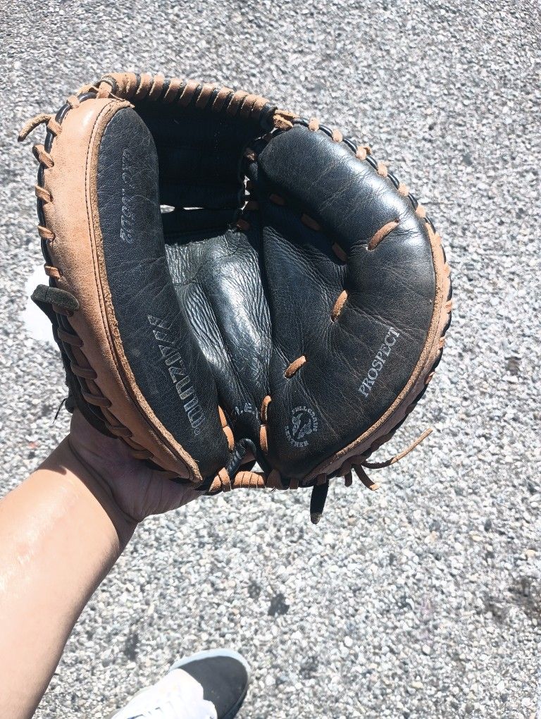 Mizuno Baseball Catcher Glove 