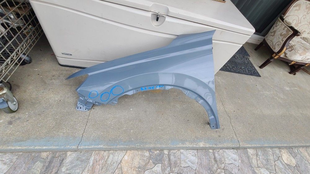 2023 - 2026 HONDA CRV LEFT FENDER DRIVER SIDE GENUINE USED OEM. X4