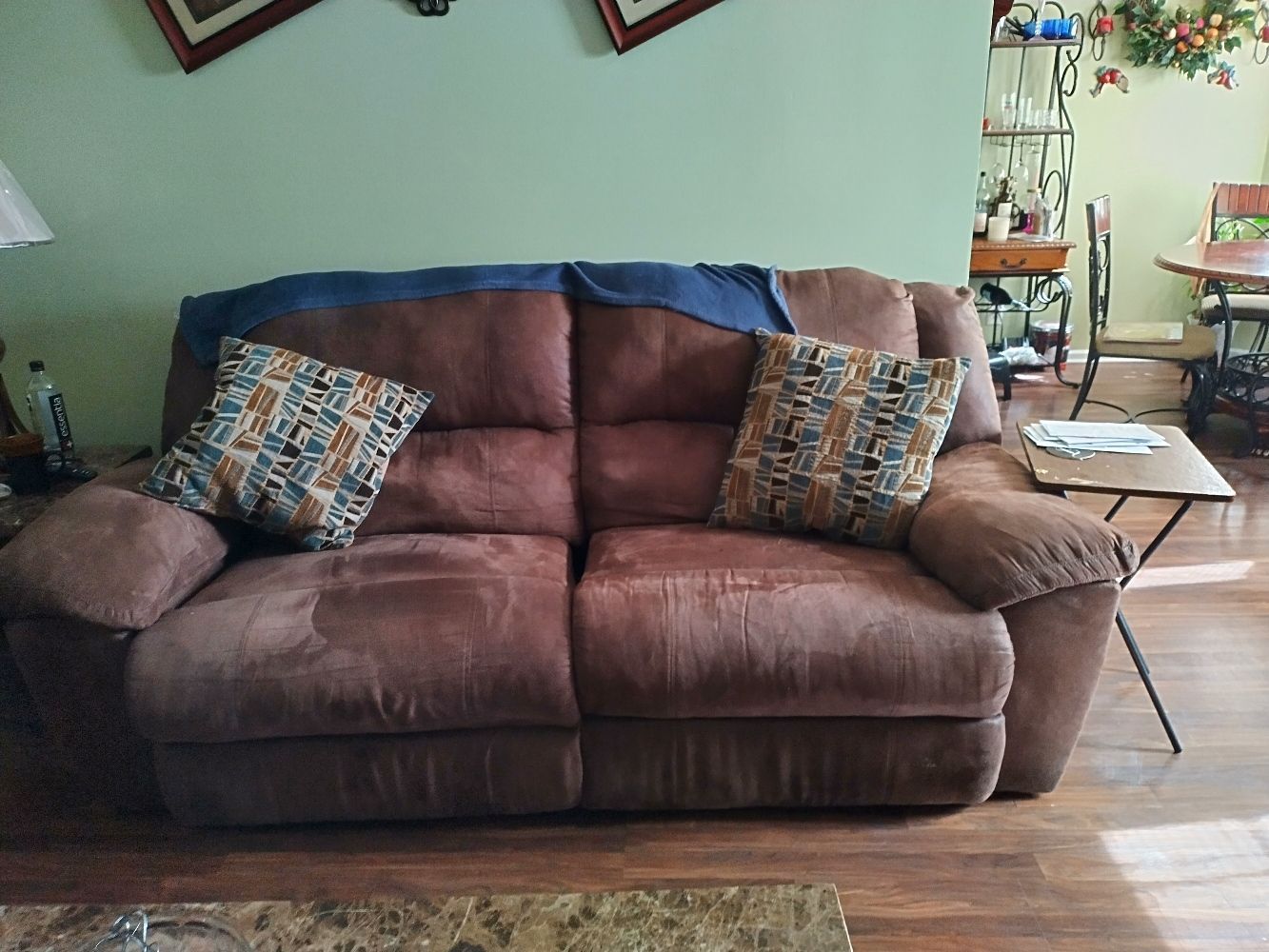 Couch & Love Seat 