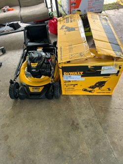 Dewalt 21 in 150 cc mower nuevo precio firme