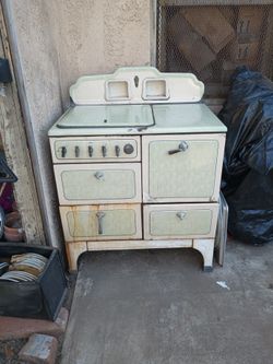 Grills For Stoves. Asador Fugitivo Para Estufa for Sale in Irwindale, CA -  OfferUp