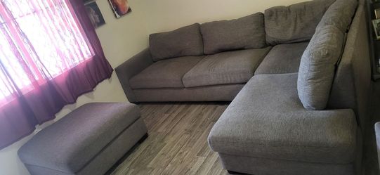 Gray sectional couch l shape with ottoman