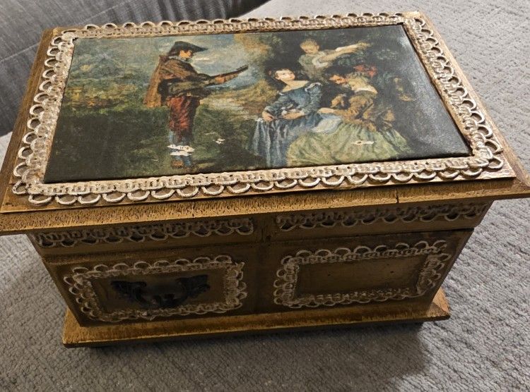Vintage Wood Music Box Antoine Watteau Silk Print Le Foret d’Amour Music - Japan