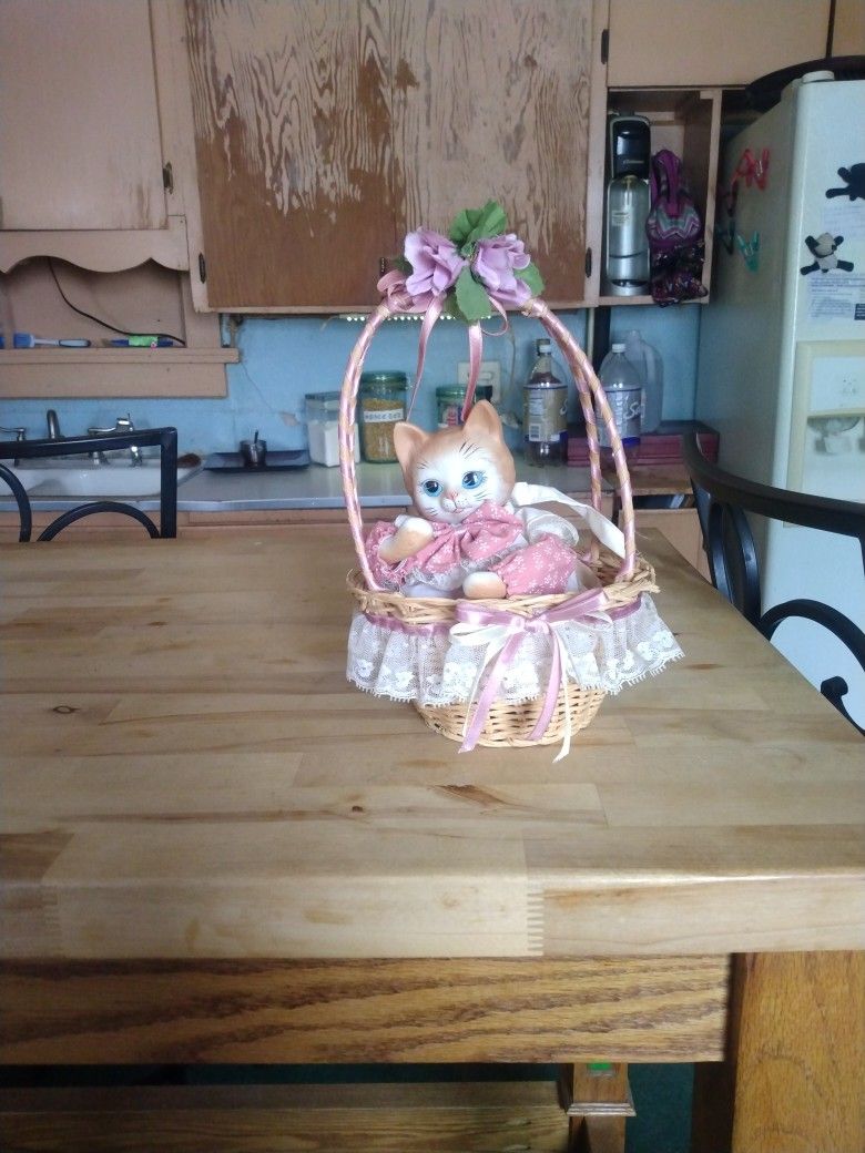 Musical Kitten In A Basket