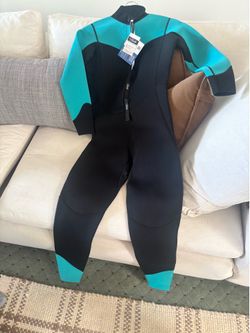 Woman’s Wet suit