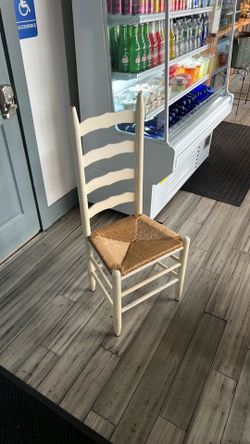 Hi, back wicker timing chairs