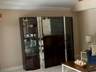 Free wall unit