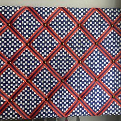 Anthropologie Bulletin Board 