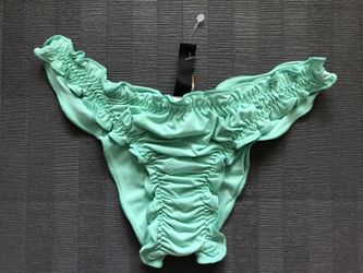 AUTHENTIC BRAZILIAN BOTTOM BIKINI - SIZE SMALL (BUT THIS MODEL FITS MEDIUM SIZE ALSO) - NEW - STILL WITH THE TAG ON