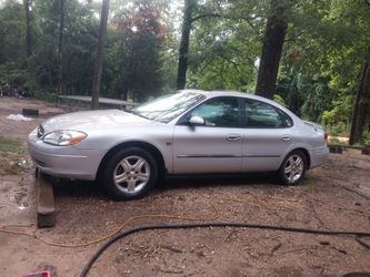 2000 Ford Taurus