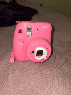 Fujifilm Instax Mini 9 Instant Camera Pink