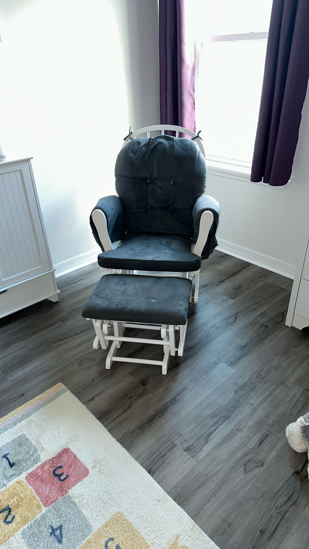 Nursing Chair